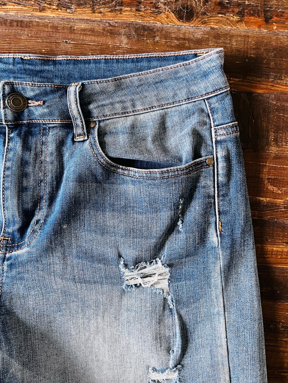 Grace & Lace Distressed Med-Blue Jean Shorts Sz 8 EUC - Picture 2 of 10